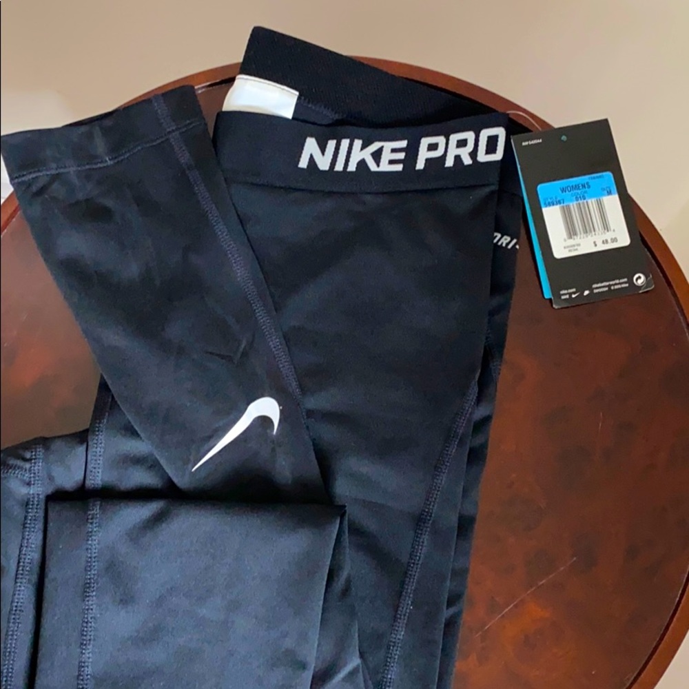 Nike Pro leggings